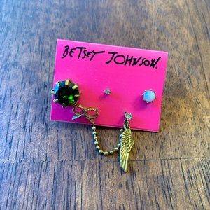 Betsey Johnson Earring Bundle (Set of 7)